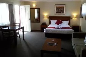 Armidale Pines Motel