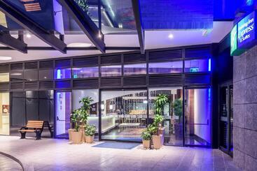 בית מלון כפרי Holiday Inn Express & Suites Bogota Zona Financiera, An Ihg