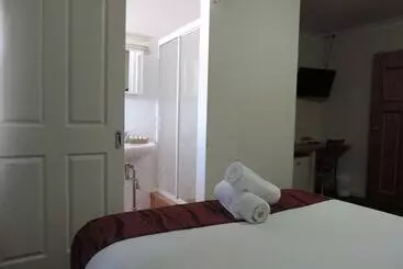 ホテル Osheas Royal