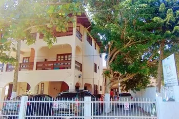 ツーリストアパートメント Ingleses Residence