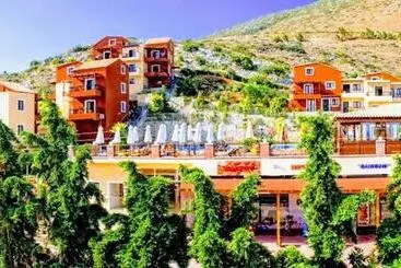 Апартаменты Ippoliti Village