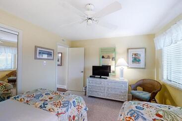 فندق Breakers C 22