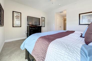 فندق The Wave 202