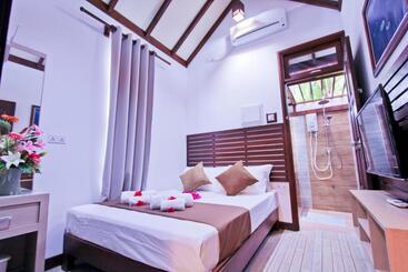 هتل Beach Cottage