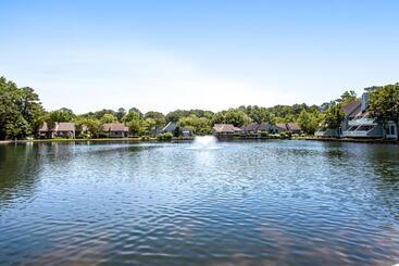 Hotel Sea Colony  5001f Brighton Trail