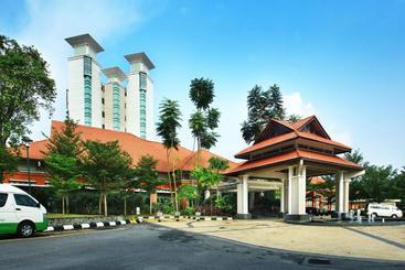 Hotel Nilai Springs Resort