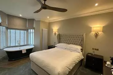 پانسیون Number 46