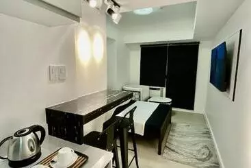 アパートホテル Minimalist Studio Unit At Azure North San Fernando Pampanga