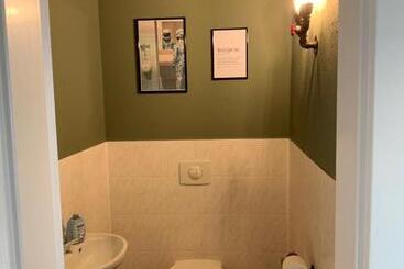 بنسيون Gästezimmer In Einer Ferienwohnung Thiele In Roßwein