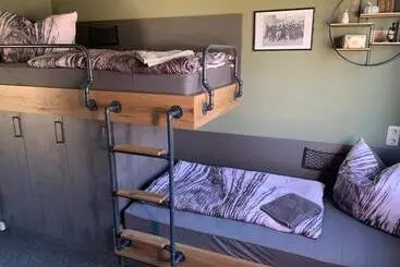 Pension Gästezimmer In Einer Ferienwohnung Thiele In Roßwein