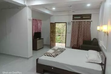 Urban Forest Bed And Breakfast