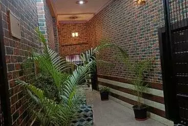 Pension  Raghunandangeusthouse