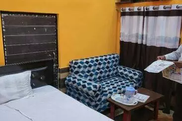 Majatalo Raghunandangeusthouse