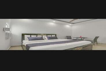 فندق Sudhir Murthal Dhaba, Sonipat