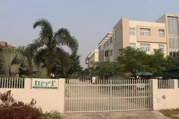 Pension  Faculty House  Cosy Lounge Near Expo Mart