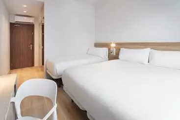 B&b Hotel Lisboa Oeiras