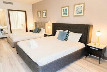 Apart Otel Rooftop Pool Suite With King Bed In Ocean Dr C303