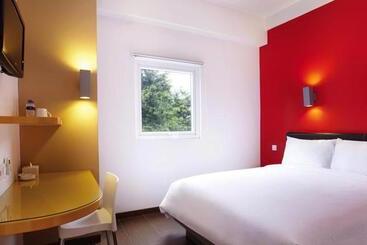 Amaris Hotel Pakuan Bogor