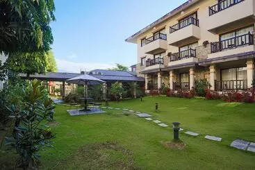 فندق Atithi Resort & Spa