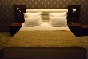 فندق Blue Mercury