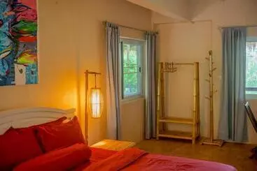 هتل Good Time Sports Village Koh Mak