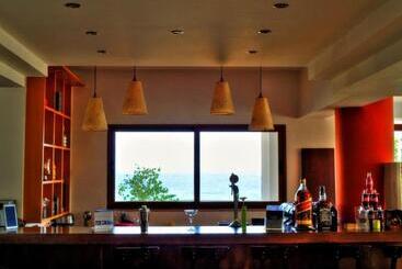 Hotel Maranton Beach