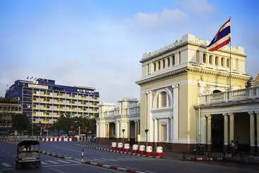 هتل The Krungkasem Srikrung