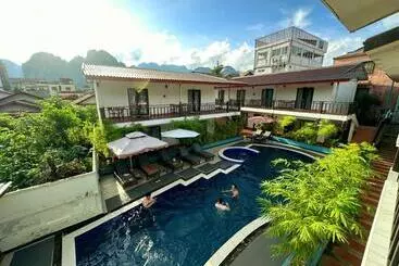 Hotelli Confetti Garden Resort