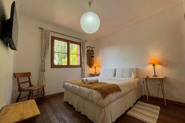 צימר Downtown Hostel