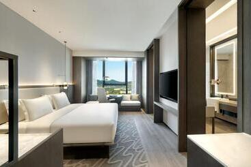 Hotel The Barony Jinan East