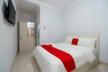 هتل Reddoorz Syariah Near Universitas Bengkulu