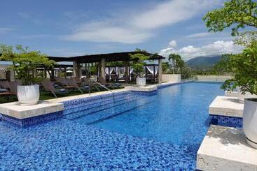 هتل Sunsol Unik Luxury