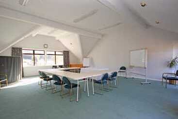 Мотель Champers Motor Inn