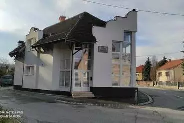Aparthotel Szikla Vendégház Sopron