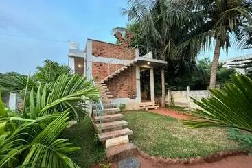 Pension  L  Aurelia Villa   Auroville Beach