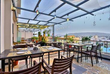 Fabhotel Prime Shree Dev Prime