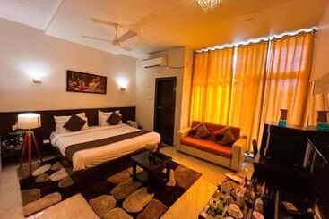 酒店 The कस्तूरी