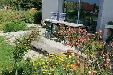 Bed and Breakfast Chambre Et Table D Hôtes La Meule
