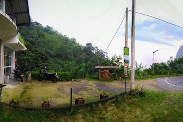 Szálloda Grand Cliff Ella