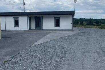 Pensão Cheerful Cozy Cabin In Countryside