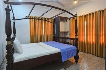 צימר Rosanuka Beach Villa