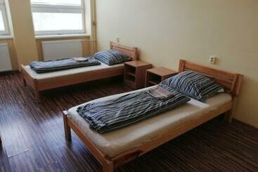 ユースホステル Turisticky Hotel Dipena