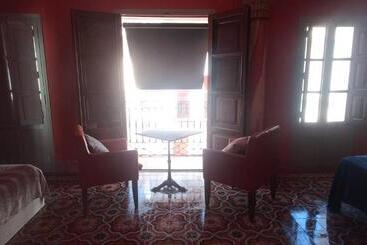 ベッドアンドブレックファースト Casa Artistica 2