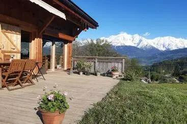 ベッドアンドブレックファースト L Eterlou 74