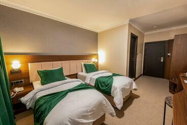 בית מלון כפרי Sapran Deluxe