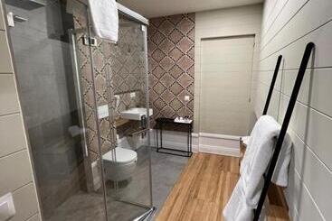 هتل The Tailor S Garden