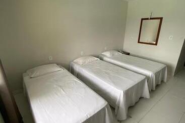 هتل آپارتمان Quarto 124 Portobello Park