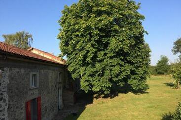 Bed and Breakfast Le Dragon Dans Les Buis