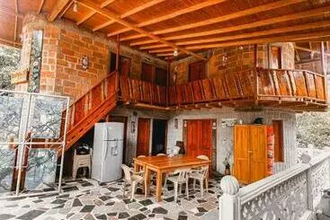 ユースホステル Cabaña Vista Hermosa