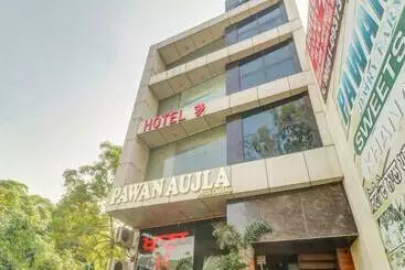 Hotel Super Townhouse